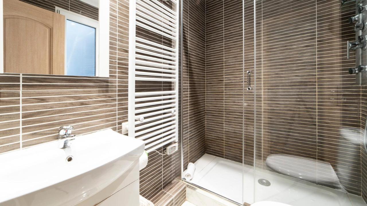 Concha Beach Apartment - Sshousing San Sebastian Buitenkant foto